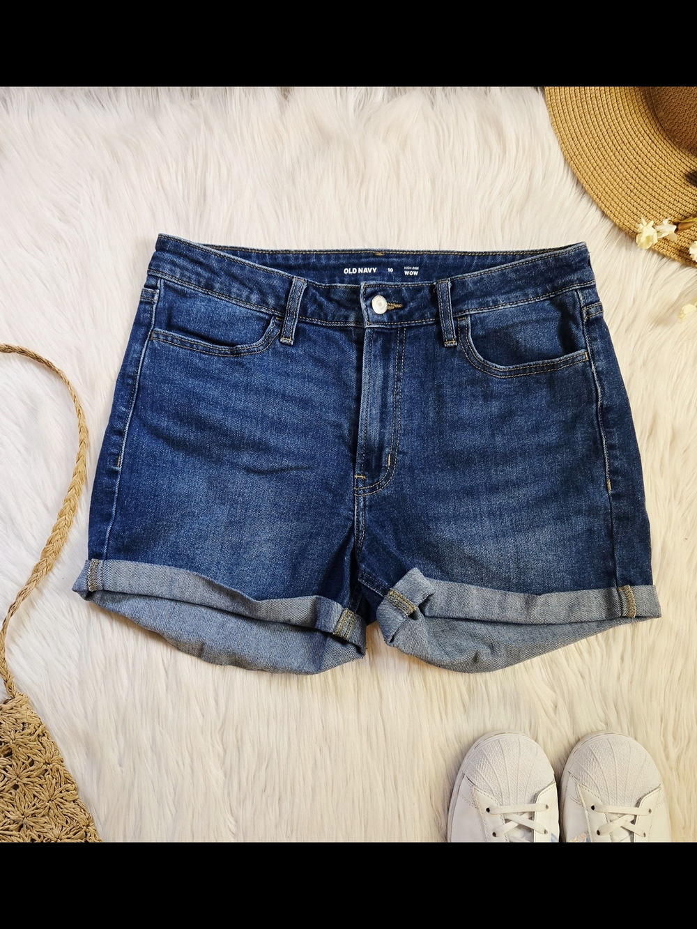 Old Navy Dark Blue Denim Wow Cuff Women’s Shorts